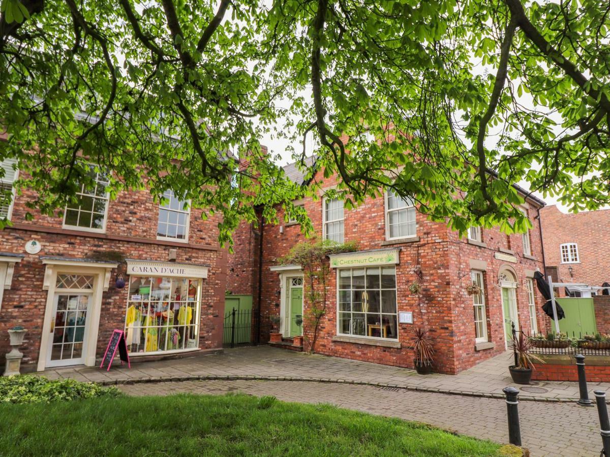 Peckers Retreat Tarporley Exterior photo
