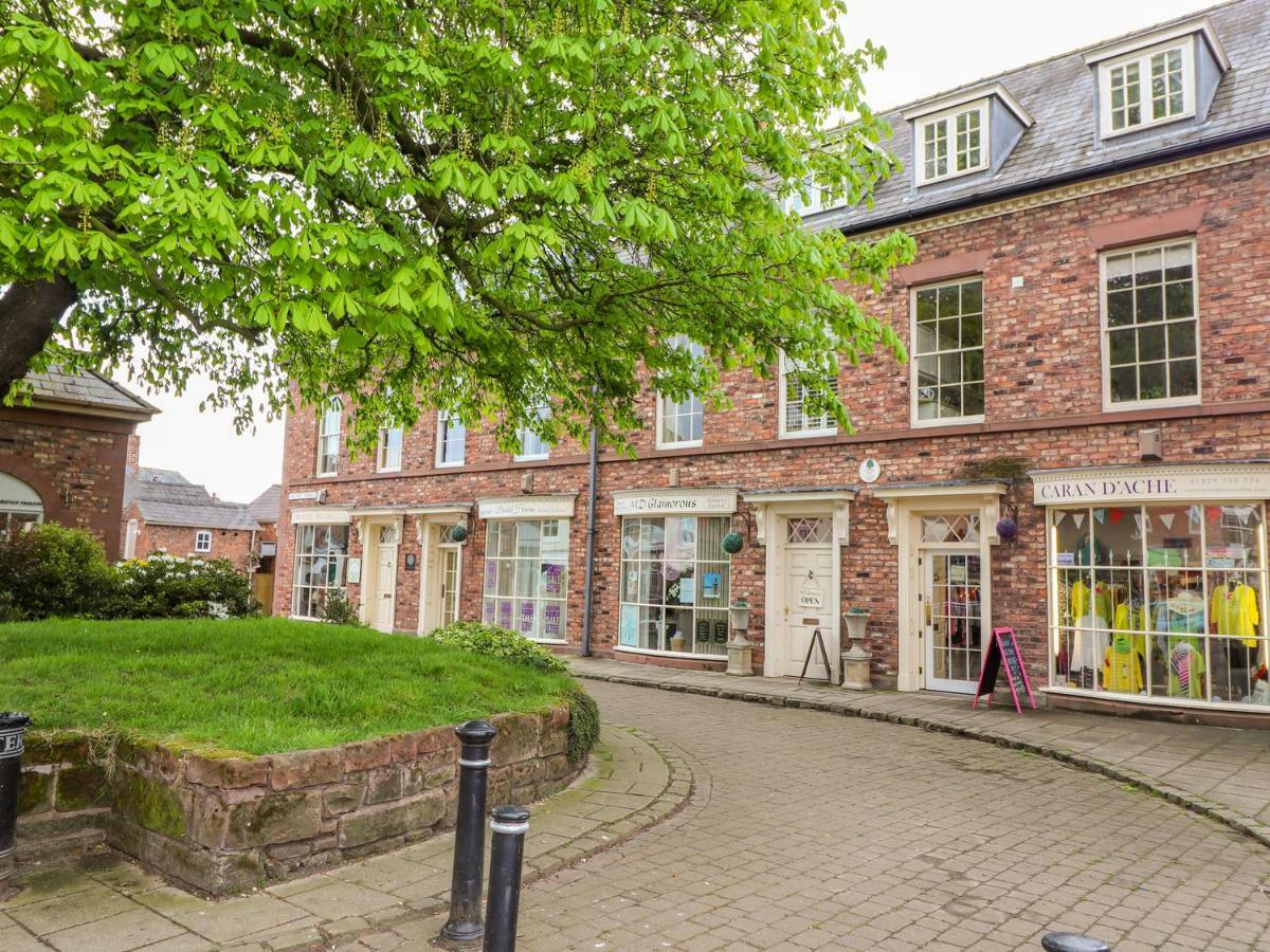 Peckers Retreat Tarporley Exterior photo